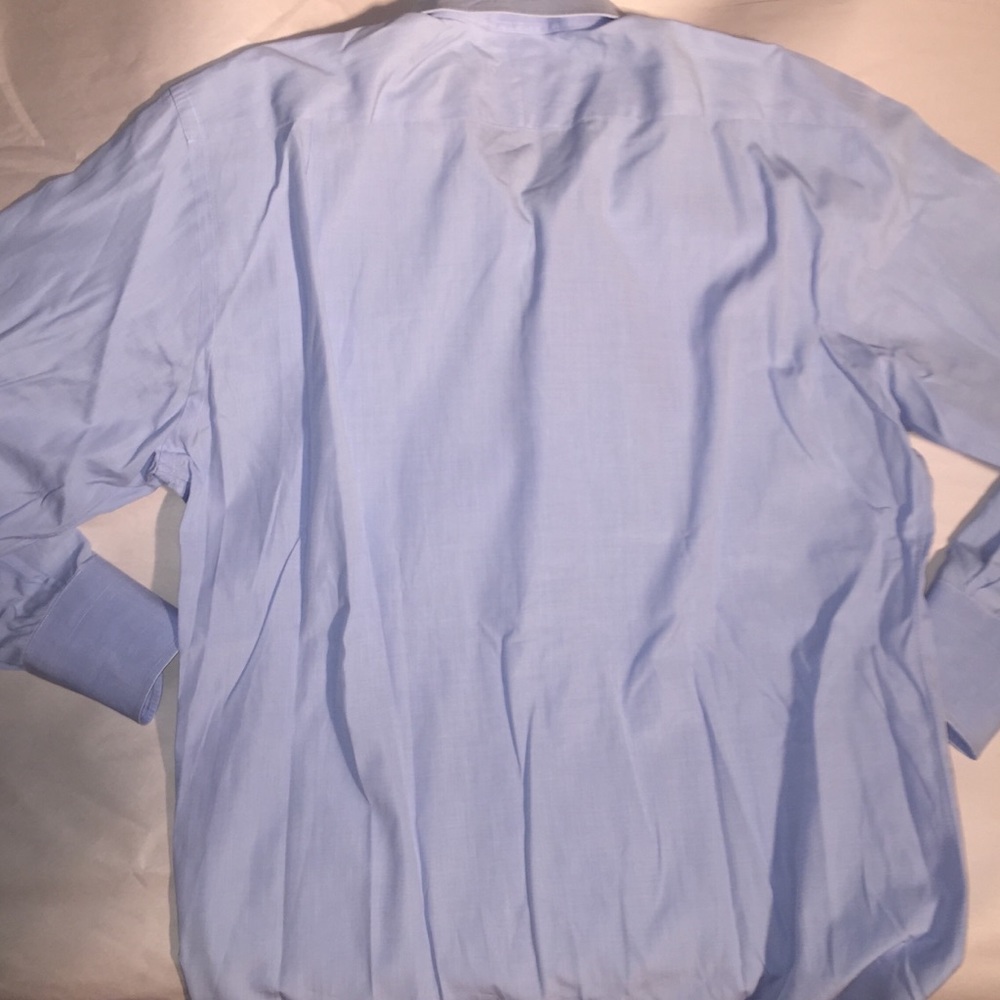 pre-loved authentic TOM FORD pale blue DRESS SHIRT - Picture 7 of 8